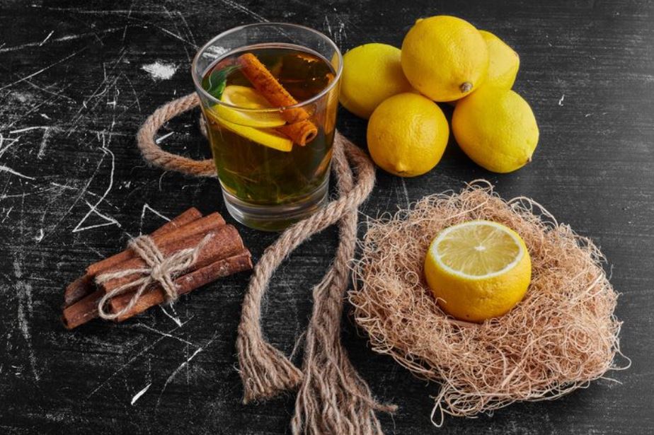 Lemon Cayenne Pepper Detox Drink